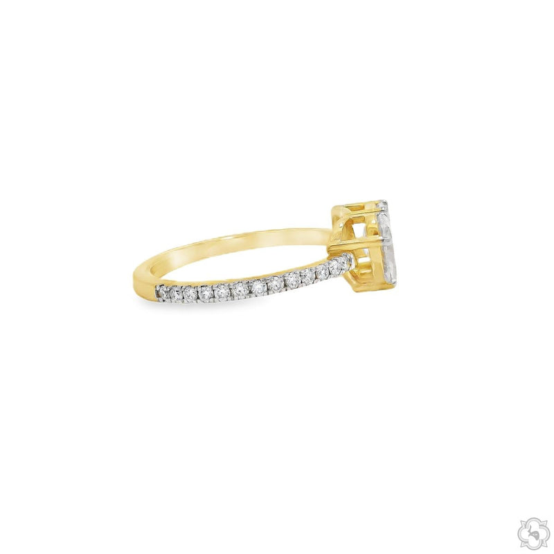 The Toi et Moi Emerald and Pear Engagement Ring 70501 - Image 4