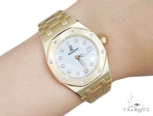 Audemars Piguet Royal Oak Lady 18K Gold 43089 - Image 12