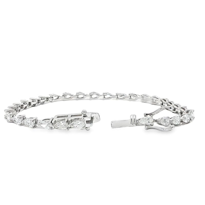 Pear Cut Diamond Tennis Bracelet 71111