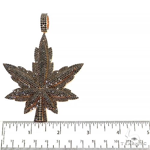 Black Diamond Weed Pendant 68257 - Image 5