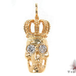 Bezel Diamond Crown Skull Pendant 34380 - Image 1