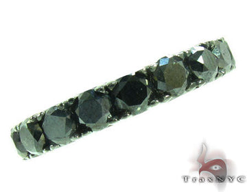Yellow gold eternity wedding ring set with round black diamonds