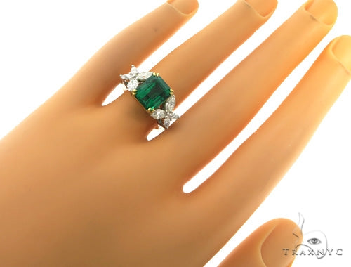 Butterfly Emerald Gemstone Diamond Ring 49351 - Image 8