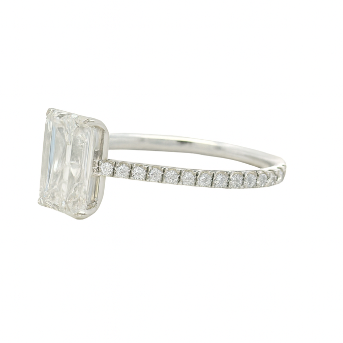 Lumiére Emerald Cut Engagement Ring in 14K gold, view 5