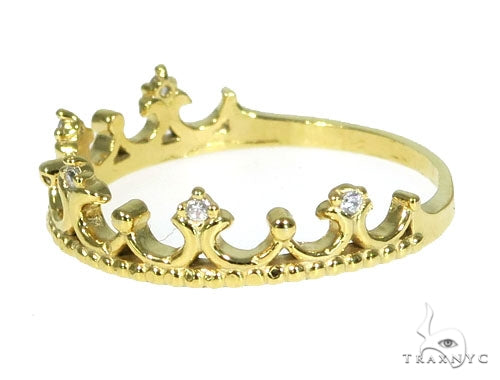 womens tiara ring in 14K gold – crown silhouette with diamond accents, top-down view