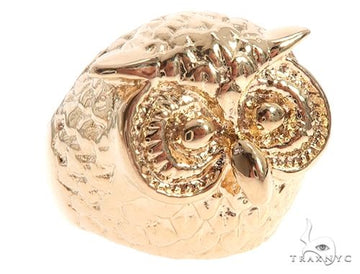 Custom 14K yellow gold owl ring – sculpted bird figure in warm yellow gold, angled top view