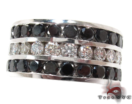 18K Gold Custom Channel Diamond Ring, photo 4 of 7