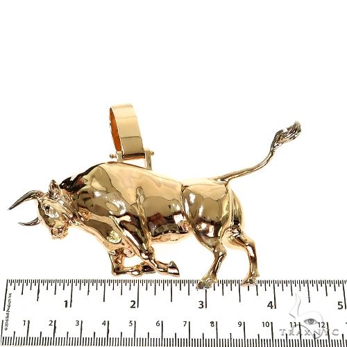 Custom Made 3D Bull Pendant 67393 - Image 4