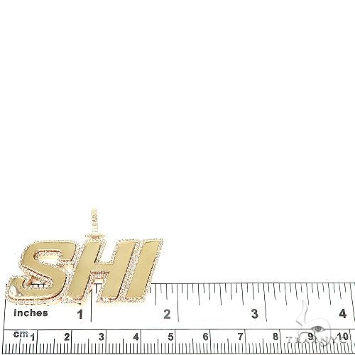 Custom Made Diamond Frame 'SHI' Name Pendant 66708 - Image 5