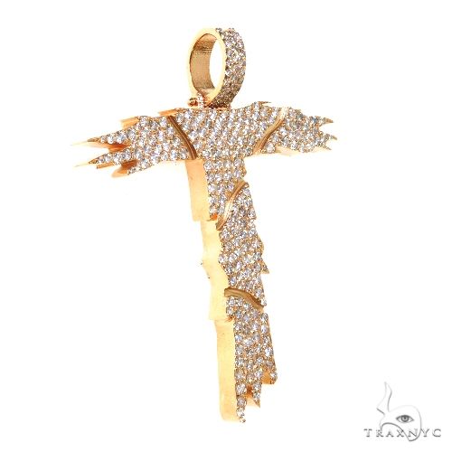 Yellow gold initial T pendant with pavé diamond detailing and textured design