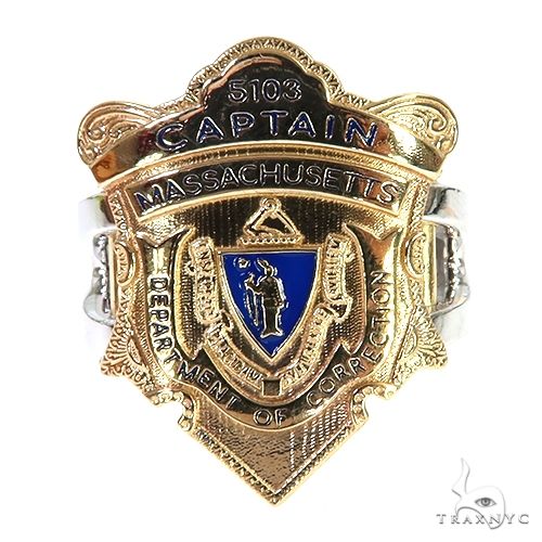 Gold police badge ring with Massachusetts emblem and "Captain" inscription
