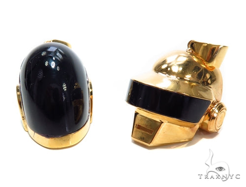 Daft Punk Gold Pendant 41041 - Image 1