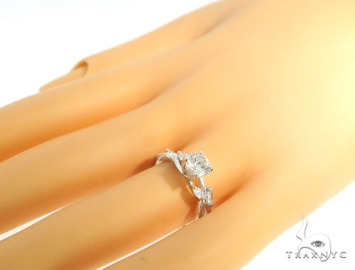 14K Gold Daisy Diamond Engagement Ring, photo 8 of 9
