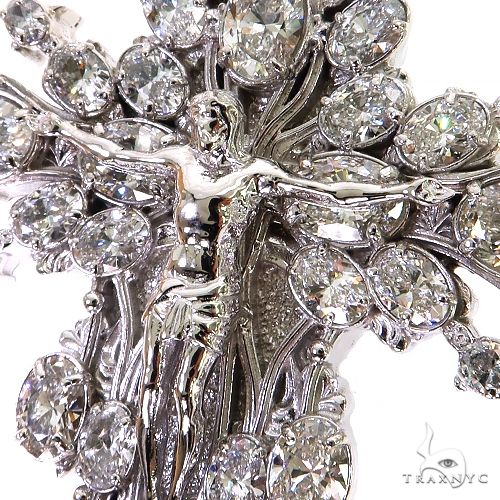 14K Gold Sovereign's Halo Lab-Grown Diamond Cross pendant, photo 4 of 8