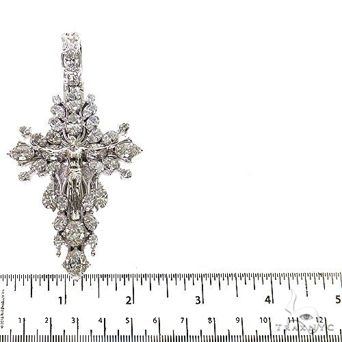 14K Gold Sovereign's Halo Lab-Grown Diamond Cross pendant, photo 6 of 8