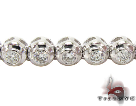 24-inch 14K white gold diamond, 4mm links, polished finish