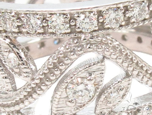 Diamond Leaf All-Around Band 36108 - Image 2