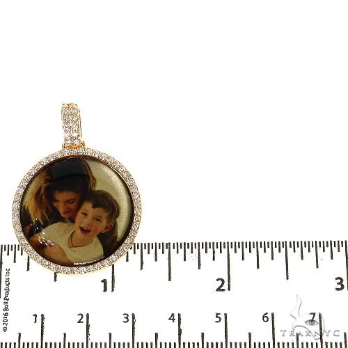 14K Gold Diamond Photo Pendant, photo 5 of 6