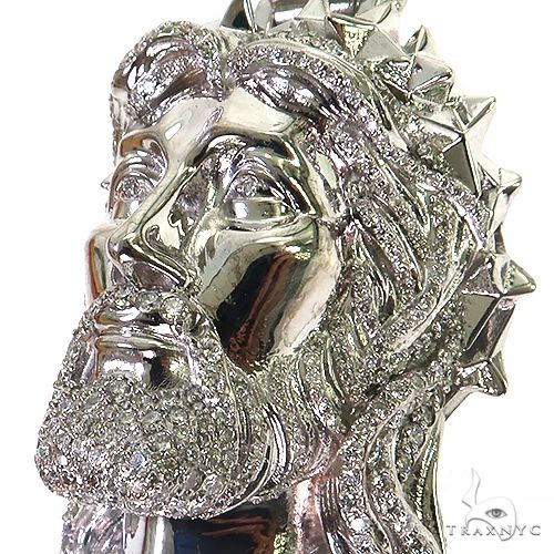 Diamond Spikes Crown Jesus Head Pendant in 14K gold, view 2