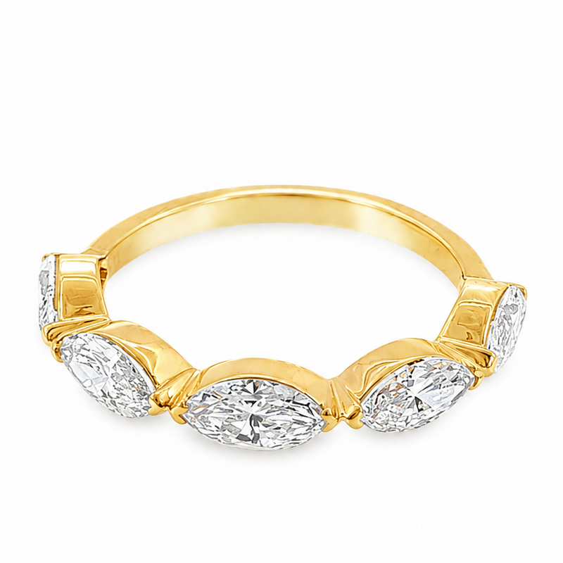 East-West Marquise Luxe Band 71602