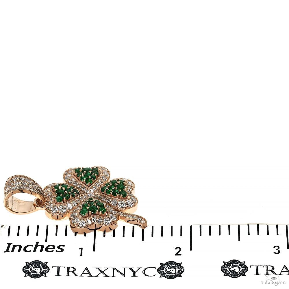 Four Leaf Clover Pendant 70023 | TraxNYC