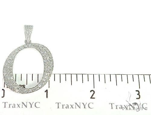 14K Gold Frozen Initial O Pendant, photo 6 of 7