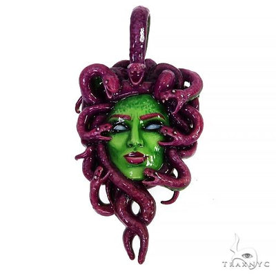 Glow In the Dark Medusa Pendant 68041 - Image 1
