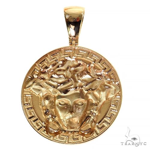 14K Gold Gorgon Medusa Pendant, photo 4 of 7