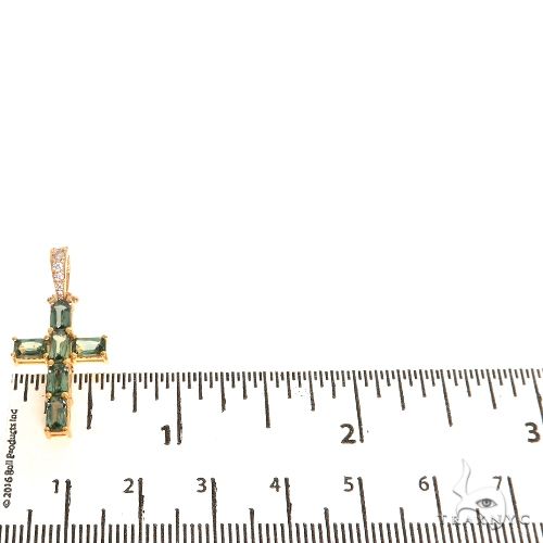 14K Gold Green Sapphire Cross Pendant, photo 5 of 6