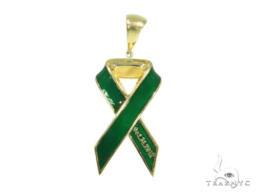 Green Enamel Gold Pendant 44517 - Image 1