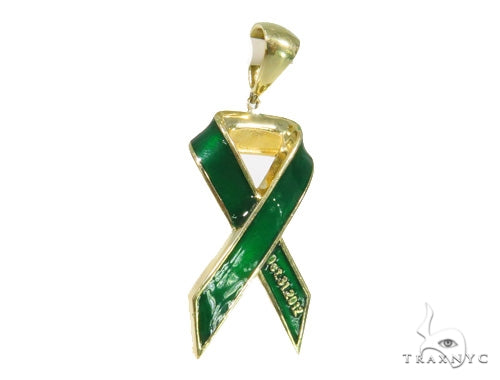 Green Enamel Gold Pendant 44517 - Image 2