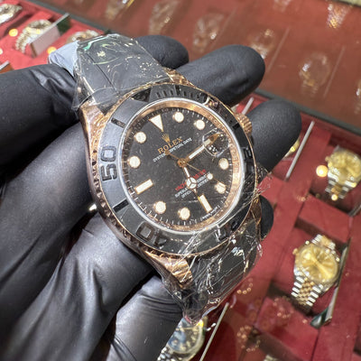 Rolex Yacht-Master 40mm 116655 Black Dial 18K Everose Gold Oysterflex | Pre-Owned 2017