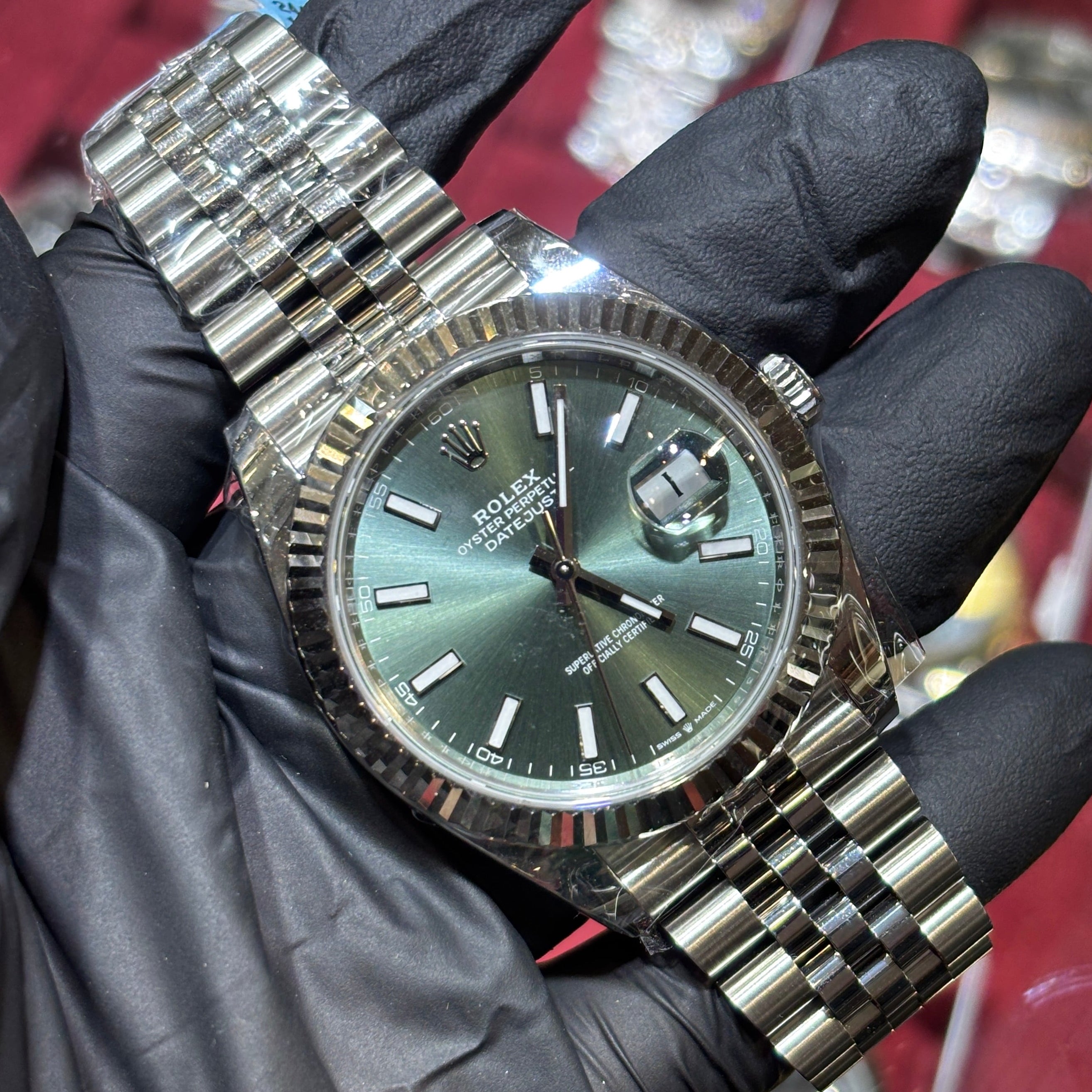 シゲ Rolex DateJust 41mm Oystersteel Mint Green Stick Dial REF: 126334