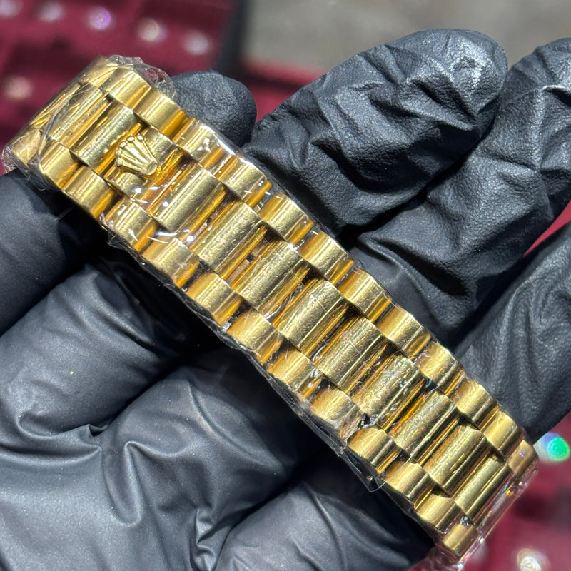 Rolex Day-Date 36mm | 18K Yellow Gold | Champagne Diamond Dial | REF: 18038