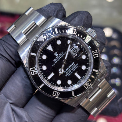 2024 Rolex Submariner 41mm in Oystersteel with a black dial and black ceramic bezel