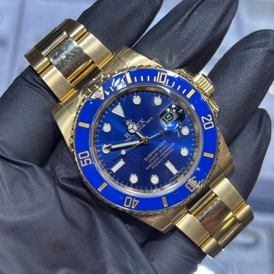 Rolex Submariner Date 40mm | 18K Yellow Gold | Blue Dial
