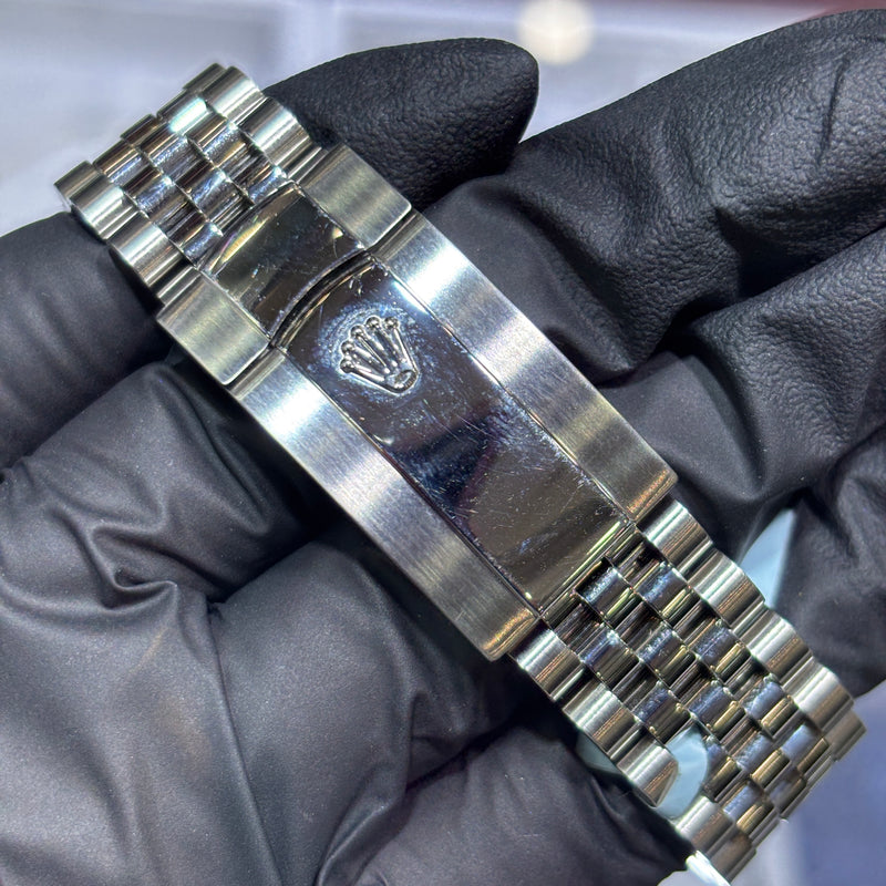 2023 Rolex Datejust 41mm | Oystersteel | Mint Green Stick Dial, photo 2 of 2