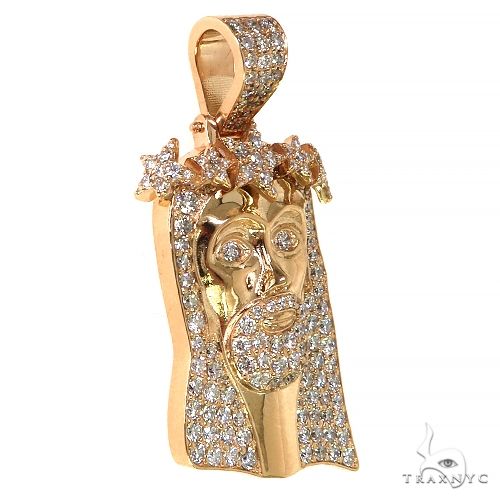 Yellow gold Jesus pendant with diamond crown of stars and pavé diamond face details
