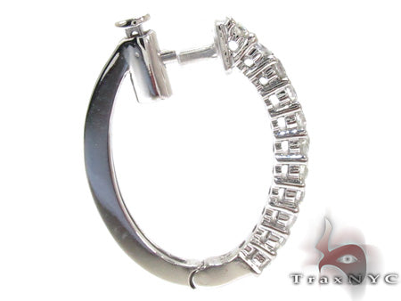 Ladies Prong Diamond Earrings 21207 - Image 4