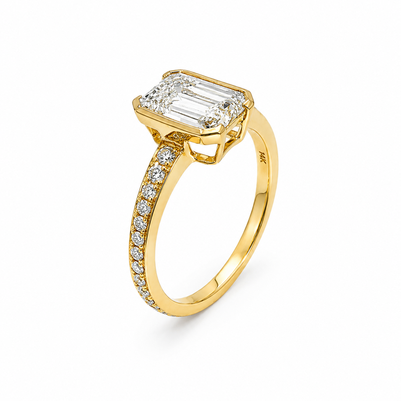 Luxe Emerald Engagement Ring 71549