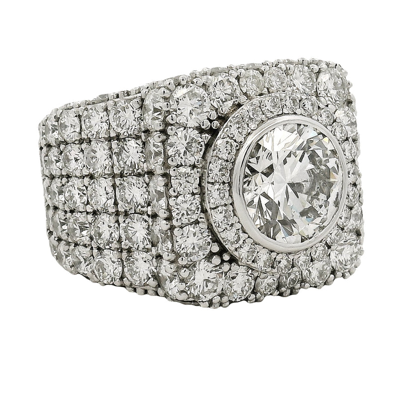 Majesty Diamond Ring in 10K gold, view 2
