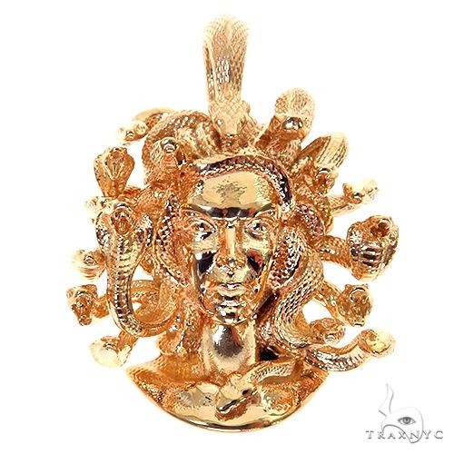 Yellow gold Medusa head pendant with detailed serpent hair design for men