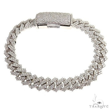 White gold Miami Cuban bracelet with pavé diamonds and secure clasp.