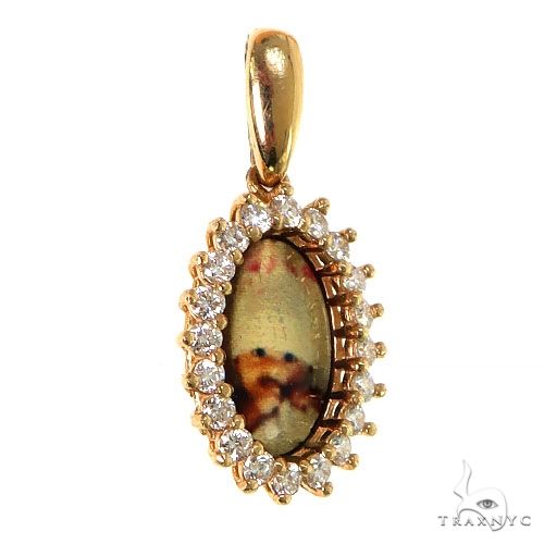 14K Gold Mini Flower Diamond Photo Pendant, photo 2 of 6