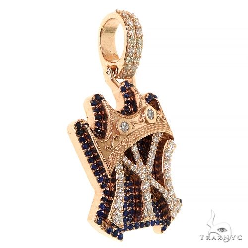 14K Gold Mini MLB New York Yankee Logo Pendant, photo 2 of 7