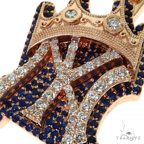 14K Gold Mini MLB New York Yankee Logo Pendant, photo 3 of 7