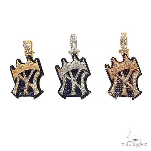 Mini MLB New York Yankee Logo Pendant 68522 | TraxNYC