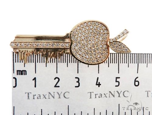New York Skyline Key Diamond Pendant 64381 - Image 8