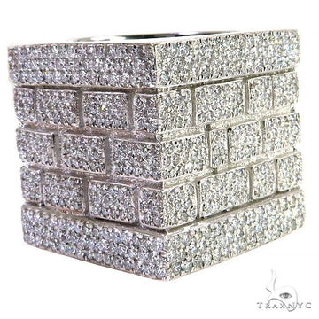 Platinum men’s ring with brick pattern fully encrusted with small sparkling diamonds.