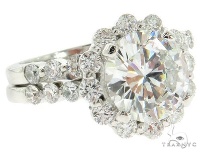 Platinum Prong Diamond Bridal Set 57224 - Image 1